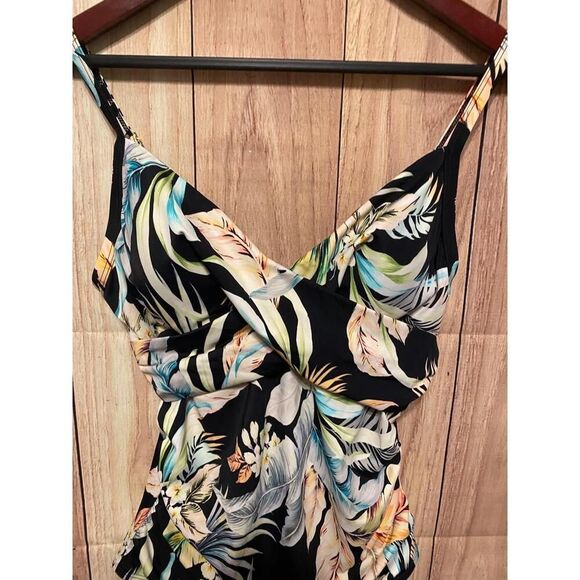 Jantzen 10 One-Piece NWT Black Tropical Swimsuit V-Neck slimming floral - Picture 3 of 9